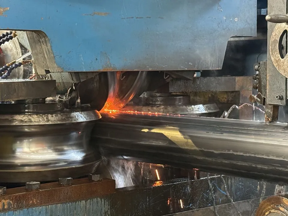 ERW PIPE PRODUCTION LINE ERW PIPE PRODUCTION LINE